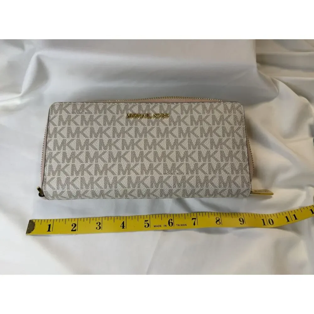 Michael Kors MK Logo Jet Set Zip-Around Wallet Travel Continental Wristlet Pink